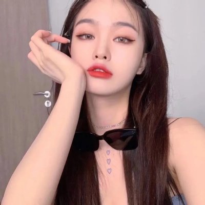 眼里余光都是你